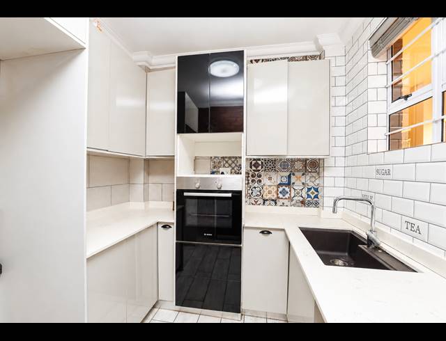 2 BEDROOM APARTMENT FOR SALE IN MORNINGSIDE